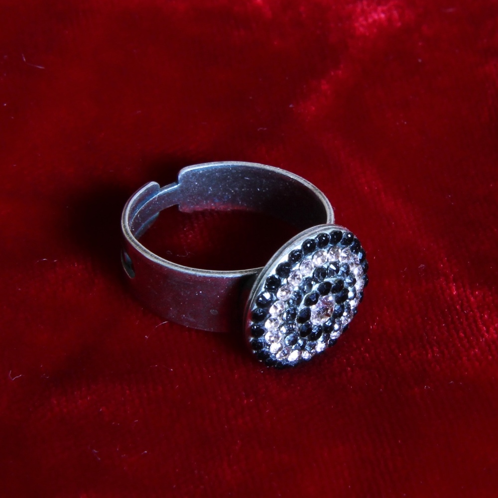 Mariana Ring